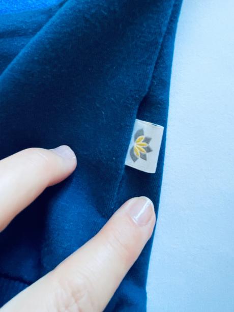 Mikina - v.cca 6/9 měs, 74