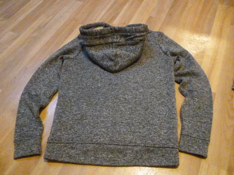 Pleteninová mikina s kožíškem vel.s, primark,s