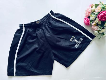 D38/ kraťasy modré - v.cca 10/11 let, 146