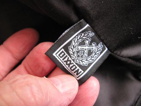 Dámská bunda s kapucí s umělé kožešiny, m