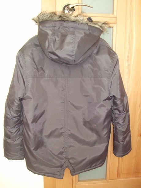 Zimní bunda s kapucí, f&f,146