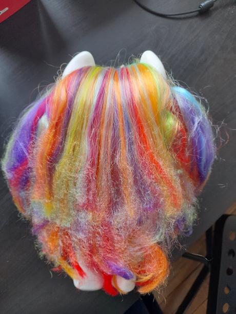 Velký jednorožec poopsie barevný střihlá ofina, 