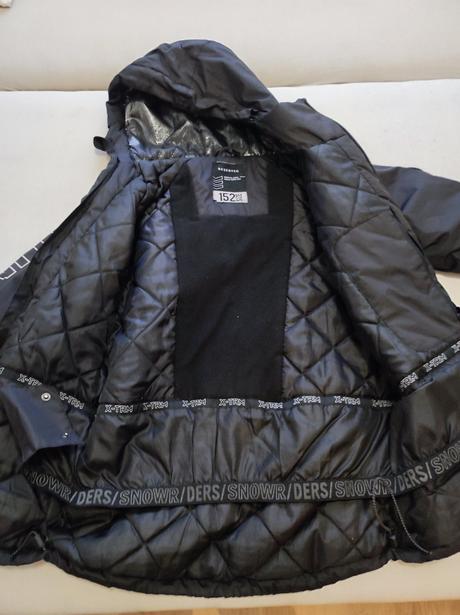 Zimní bunda reserved vel. 152-158, reserved,152