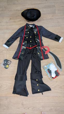 Ka312 karnevalový kostým pirát 5 - 7 let + doplňky,
