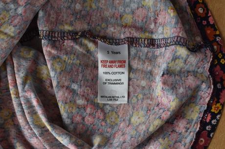 Šaty vel. 5 let, matalan,110