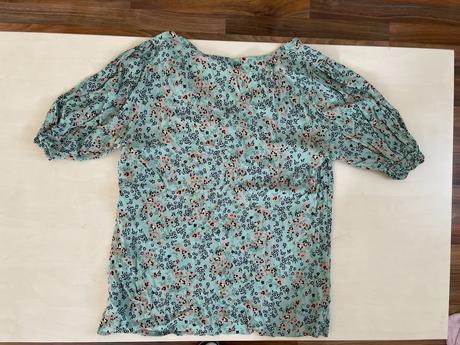 Kvítkovaná halenka, vel m, ff, f&f,m