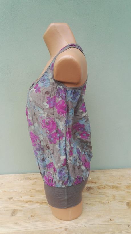 Lehký květovaný top tunika b.p.c. - vel.32/34, bonprix,32