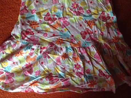 Dívčí šaty květy, motýlci vel. 86 - 92, h&m,86