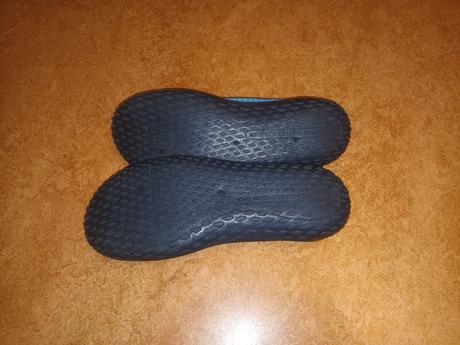 Boty do vodyvel. 32-33, tribord,32