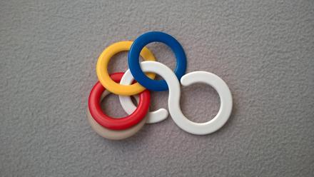 Chrastítko kroužky,