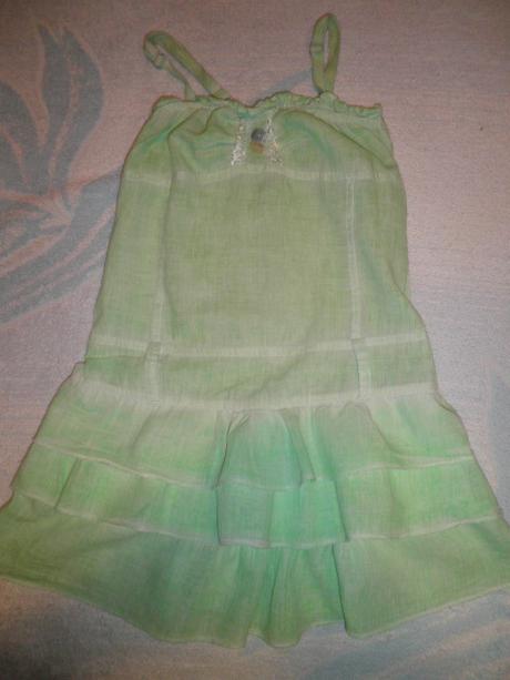 Lehké letní šaty, 98