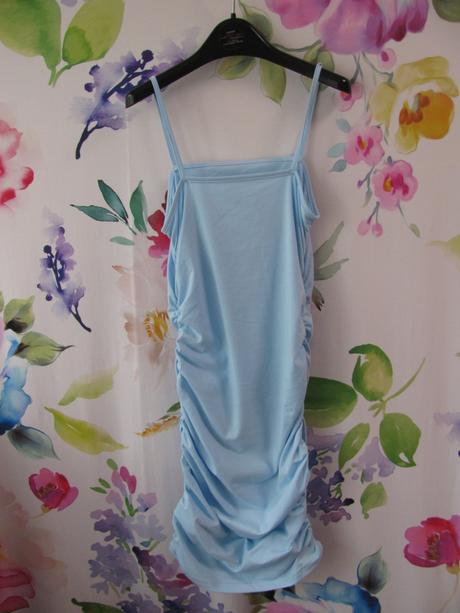 Perfektní elastické dívčí letní šaty, 158