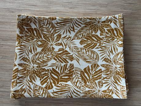 Látkové prostírání a běhoun top stav, 