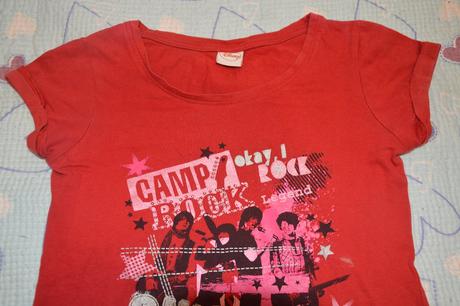 134 140 červené bavlněné tričko, next,140