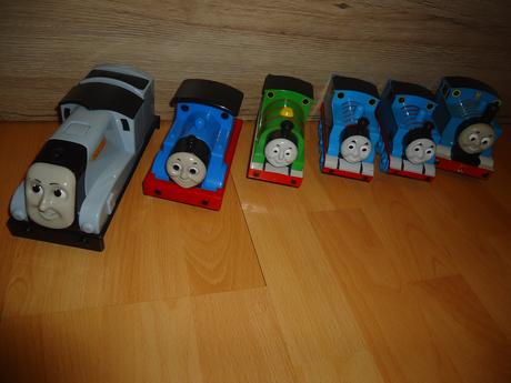 Mašinky z pohádky lokomotiva tomáš,