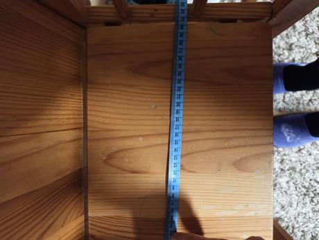 Židlička se stolkem, 