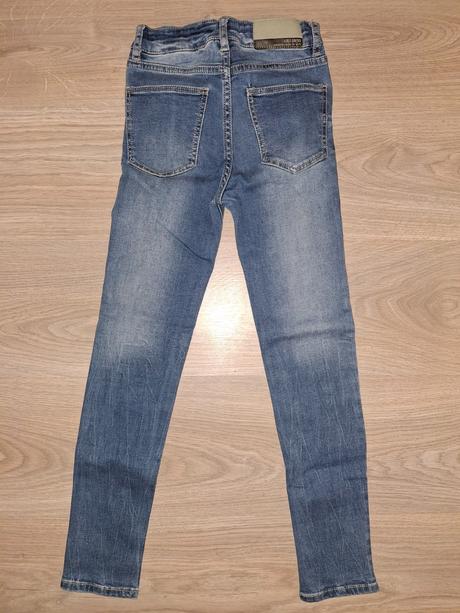 Džíny kik, kik,134