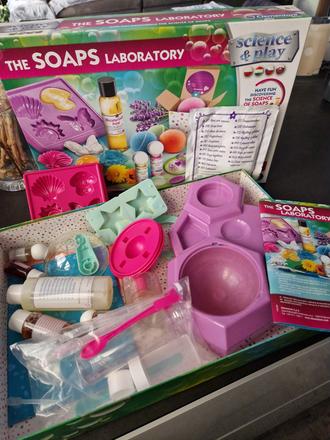 Sada na vyrábění šumivych koulí a koupelovych soli,