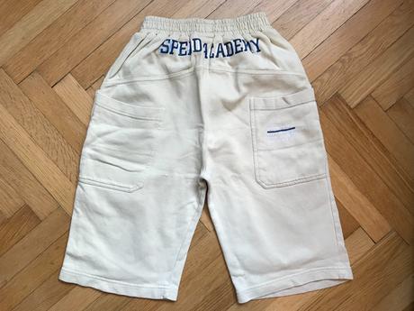 Bermudy šortky kraťasy, 128