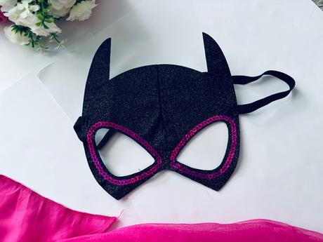 An13/ kostým bat girl- v.11/12 let, 