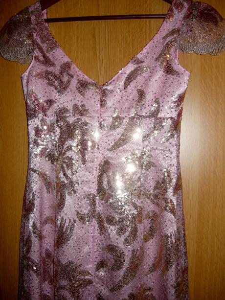 Společenské šaty, 36