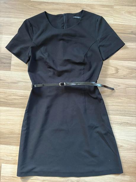 Pouzdrové šaty, orsay,36