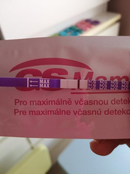 Pozitivní test 10 dní po ovulaci. Mohu věřit výsledku?
