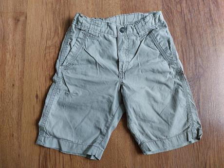 Kraťasy vel. 104, 104