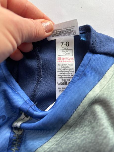 An14/ kostym thunderbirds - v.7/8 let, 