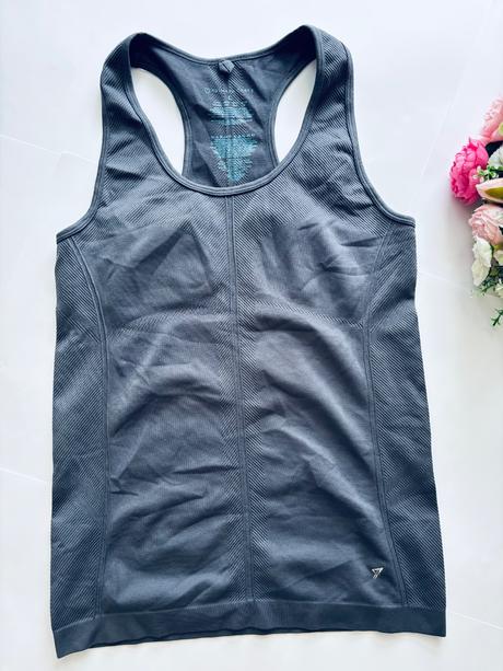 D38/ sportovní funkční top - v.m/l, primark,m