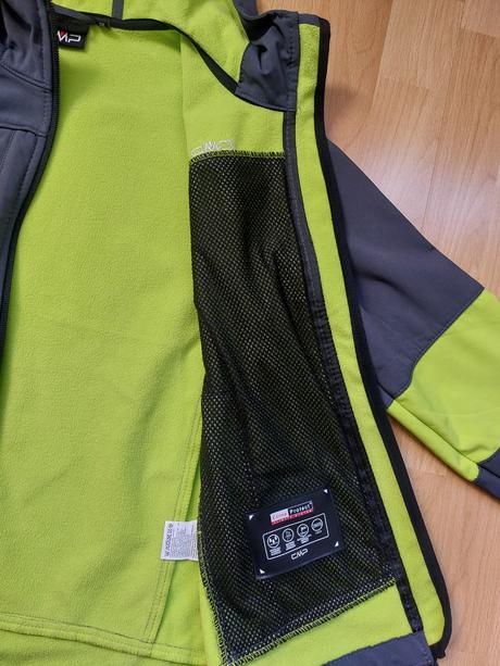 Přechodová softshellová bunda cmp, top stav, 146, cmp,146