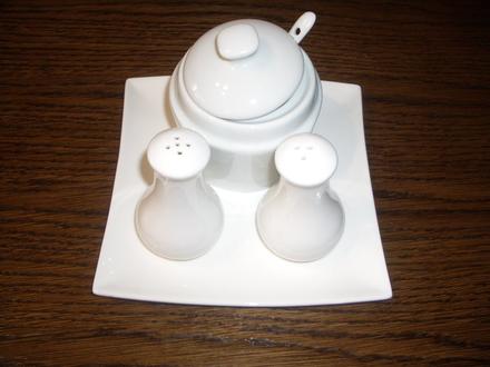 Dochucovací set porcelán,
