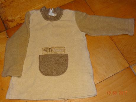 Mikina s kapsičkou, 98