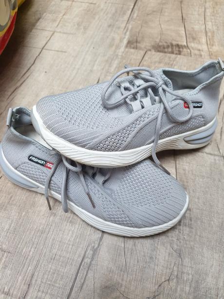 Dámské či dívčí slipy on tenisky, 37