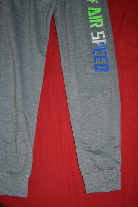 Chlapecké tepláky ,v.134, 134