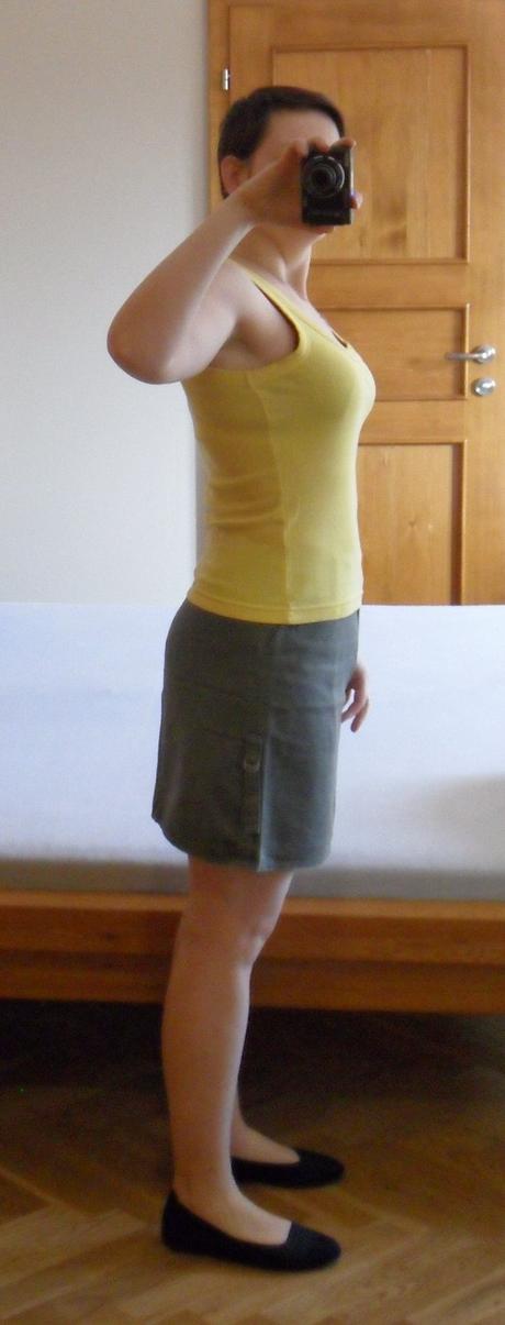 K37	dámská plátěná sukně, 38