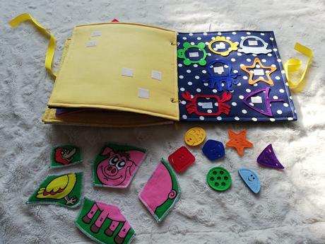 Velká quiet book doplnovaček,