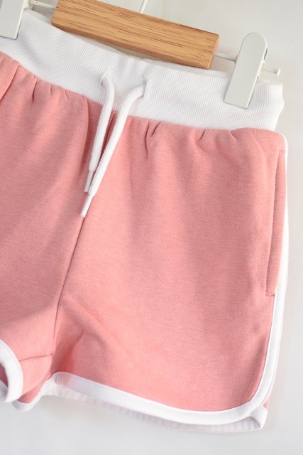 Kraťasy vel. 4 roky, next,104