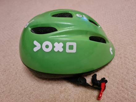 Helma cyklistická 52-56 cm,