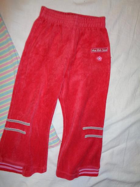 Dvoje tepláky pro holčičku, topolino,86