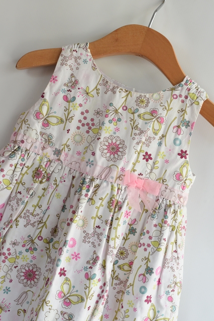 Šaty vel. 12 - 18 m, tu,86