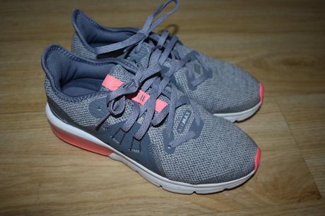 Nádherné dívčí tenisky nike airmax, velikost 34/35, nike,34