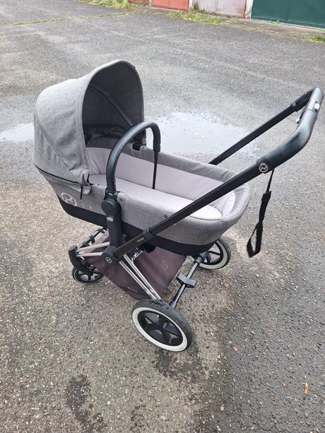 Dětský kočárek s bohatou výbavou, cybex,cybex priam se sedadlem lux seat