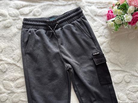 Tepláky s kapsou - v.12/13 let, primark,152