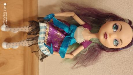 After high kloboučnice, 