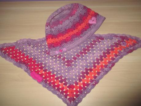 Čepička s šátečkem 5-8 let, 116 / 122 / 128 / 134