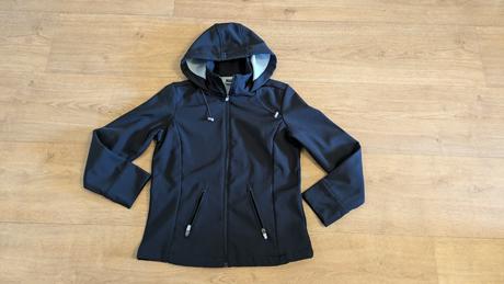 T484   softshellová bunda beloved vel. 36/38, s, s