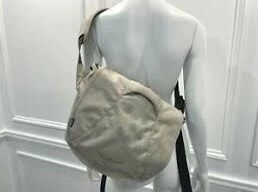 Sportovně elegantní kabelka osprey flapp jill mini, 