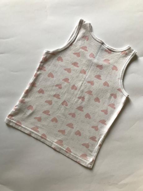 Dvě dívčí tílka, dopodopo,104