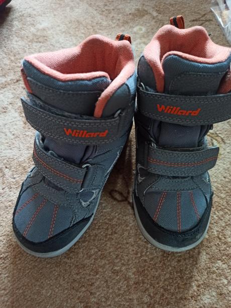 Zimní kombinéza a dvoje boty zdarma, 92